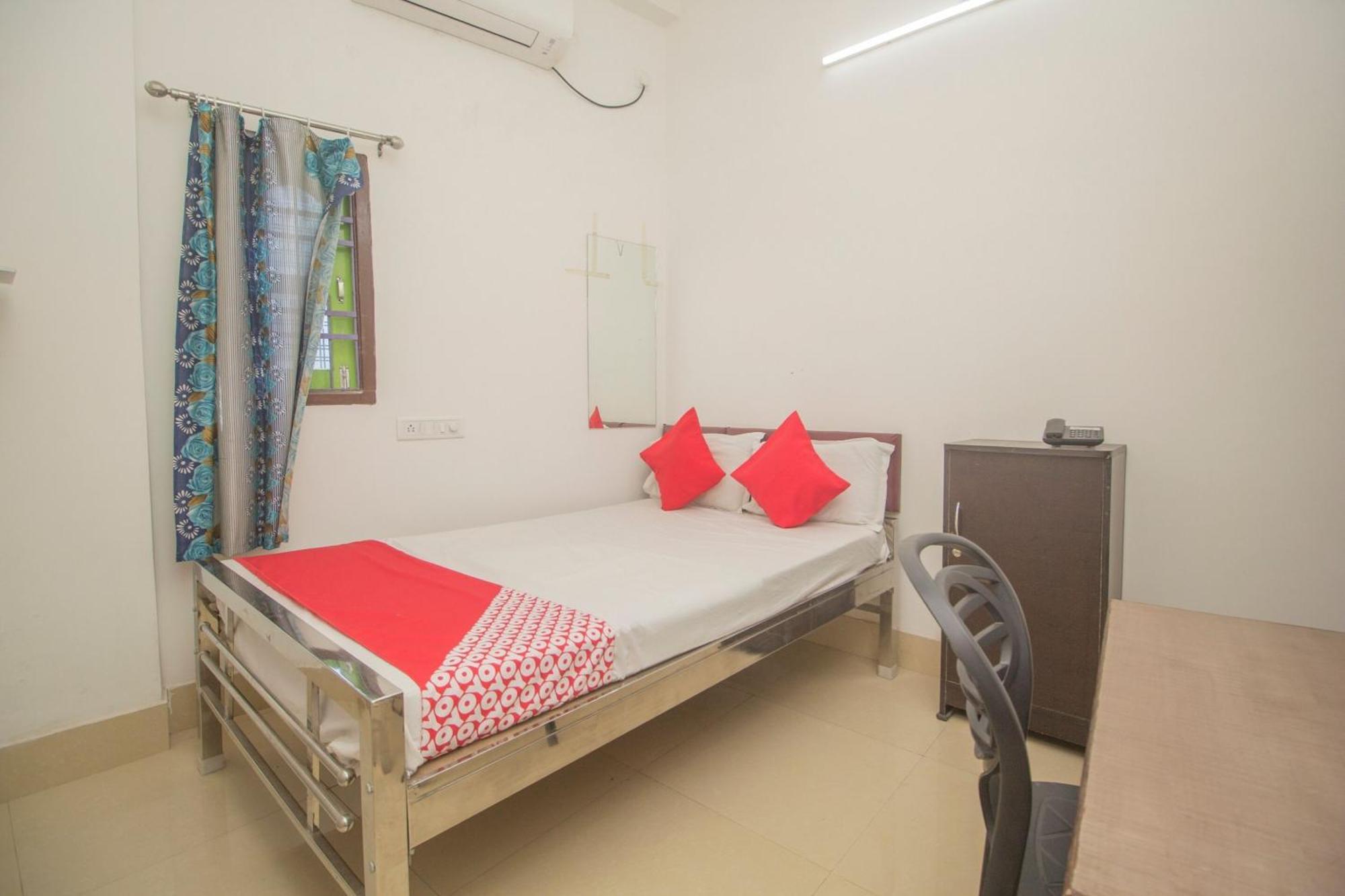 Hotel O Kshounish Residency Māldah Dış mekan fotoğraf