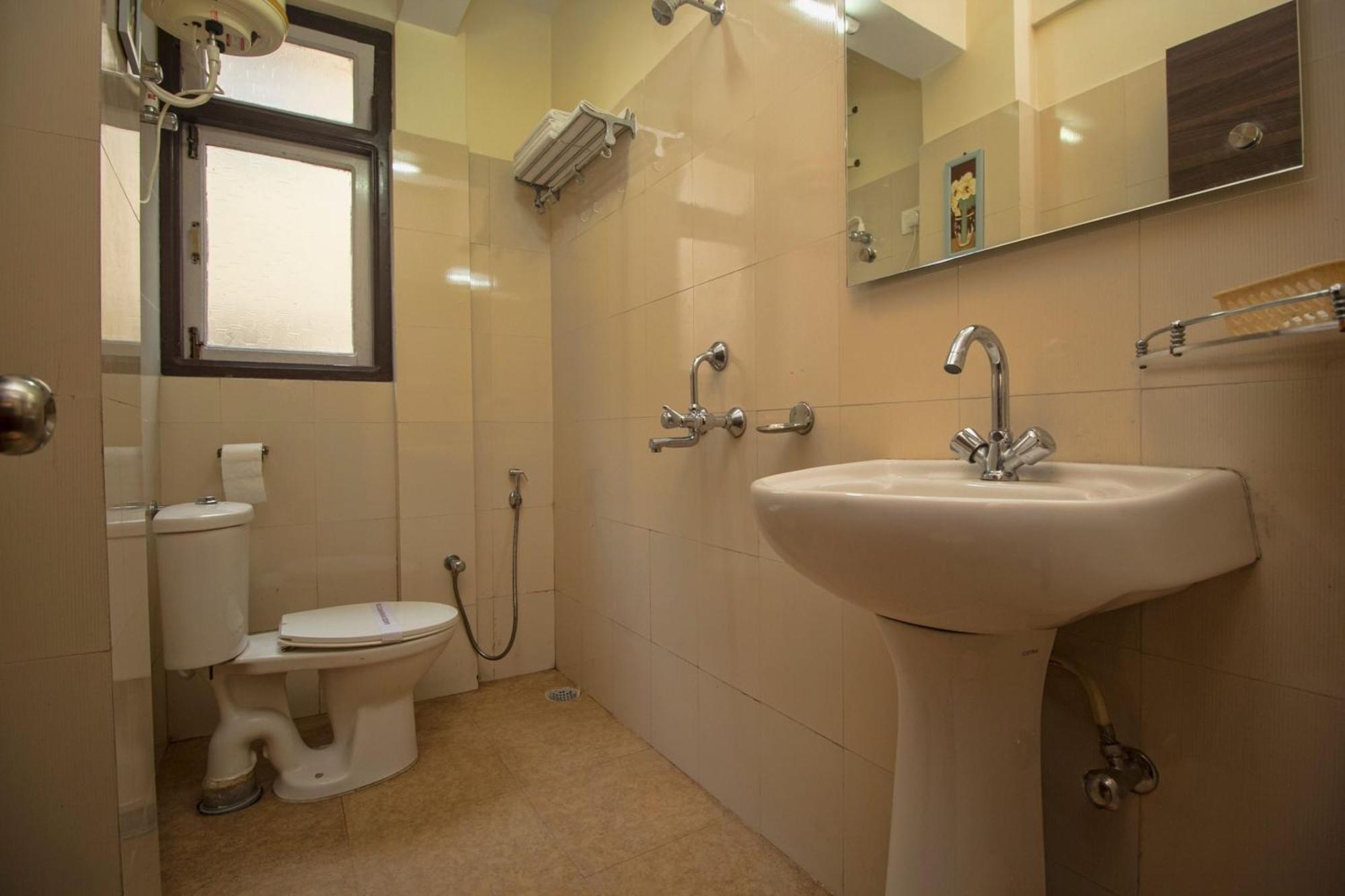Hotel O Kshounish Residency Māldah Dış mekan fotoğraf