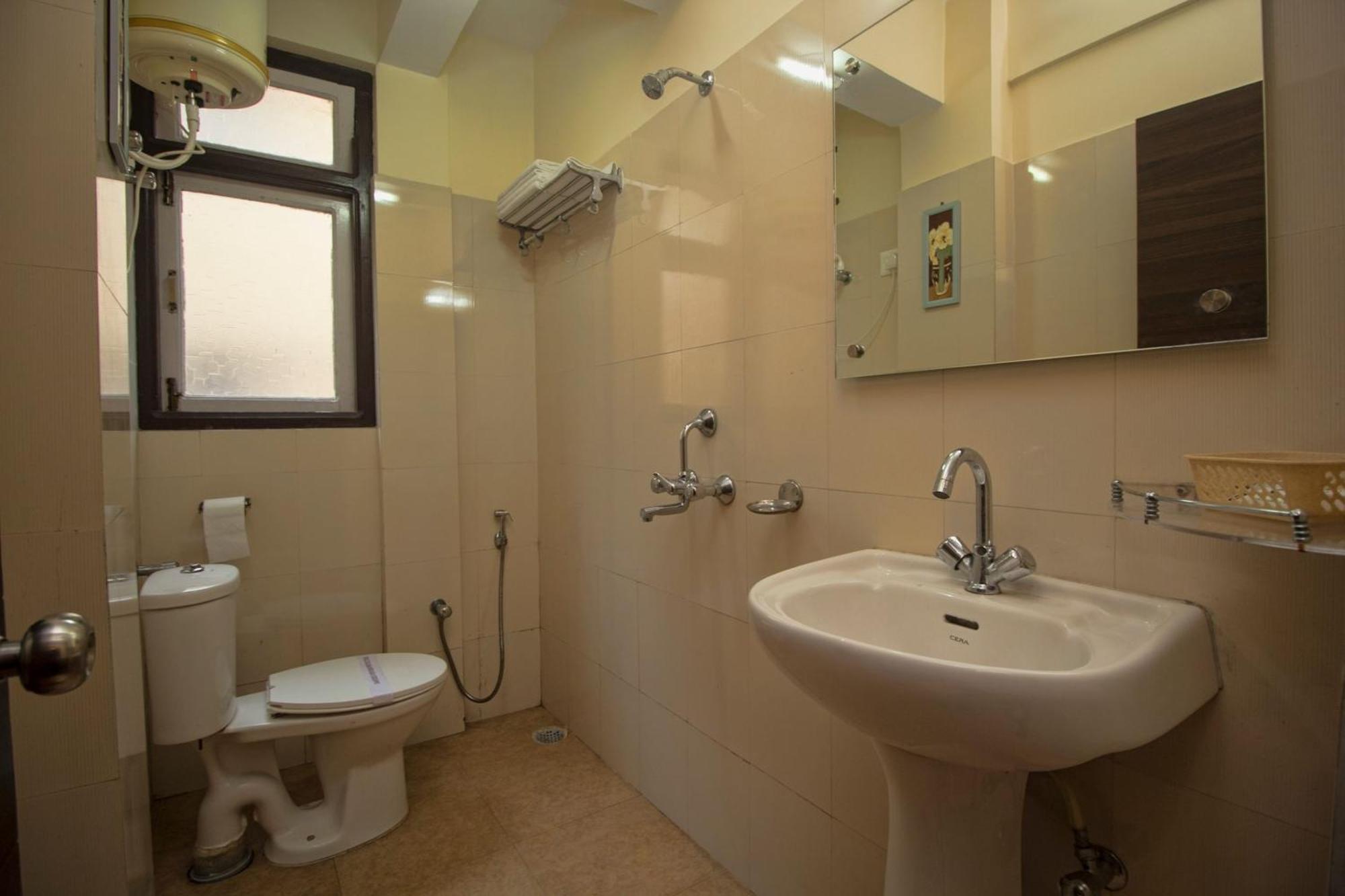 Hotel O Kshounish Residency Māldah Dış mekan fotoğraf
